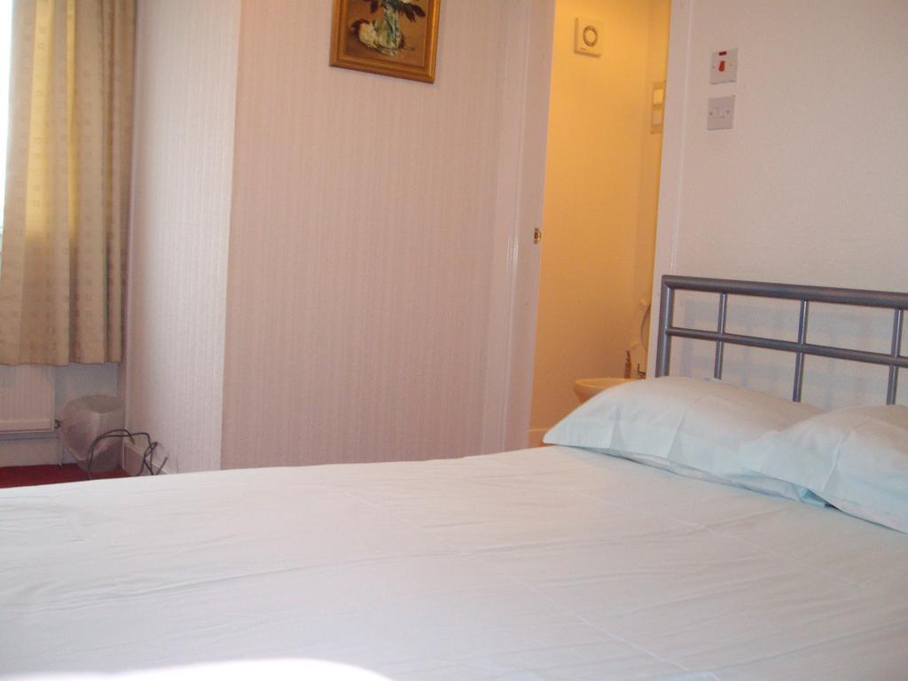 Lindhome Guest House 애버딘 객실 사진